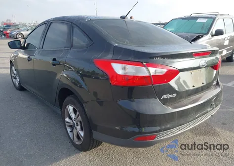 2013 Ford Focus Se z USA, uszkodzony, nr VIN 1FADP3F2XDL301862